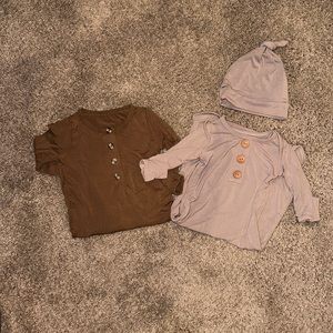 Lot of 2 Caden Lane knotted gowns. 7-14lbs